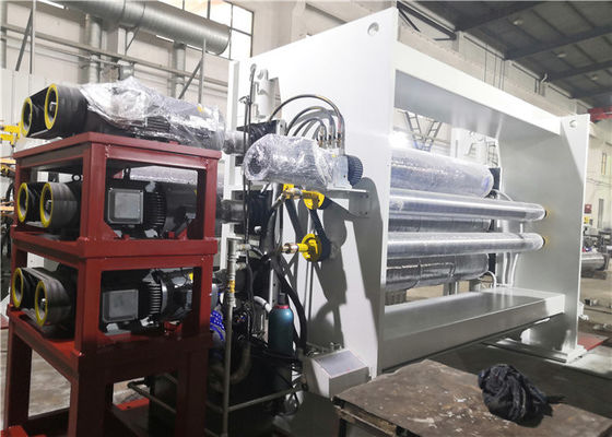 品質  ISO9001 Y Type 650m/Min Three Roll Calender Machine 工場